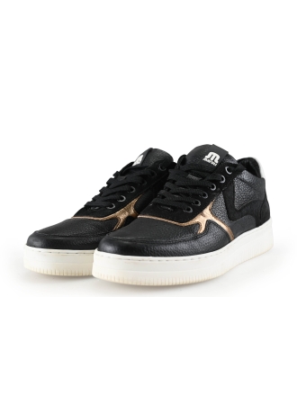 Maruti Sneakers
