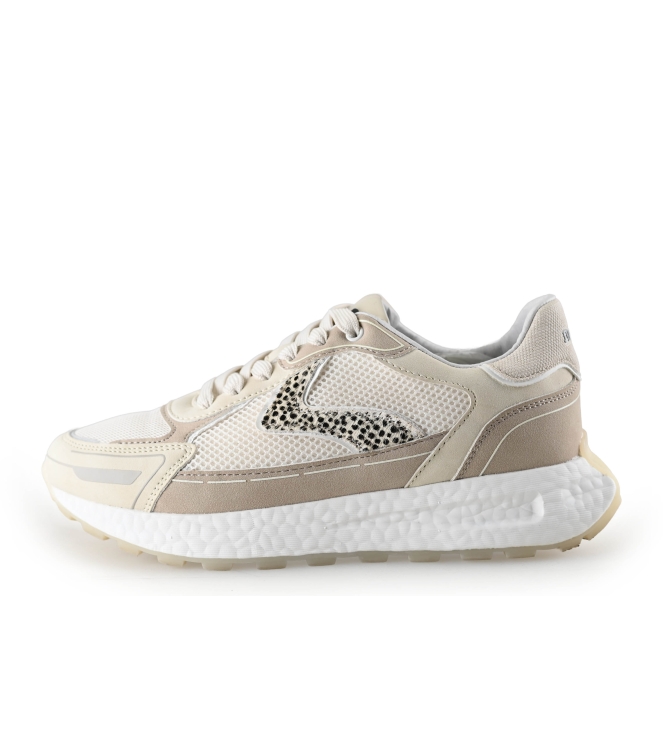Maruti Sneakers