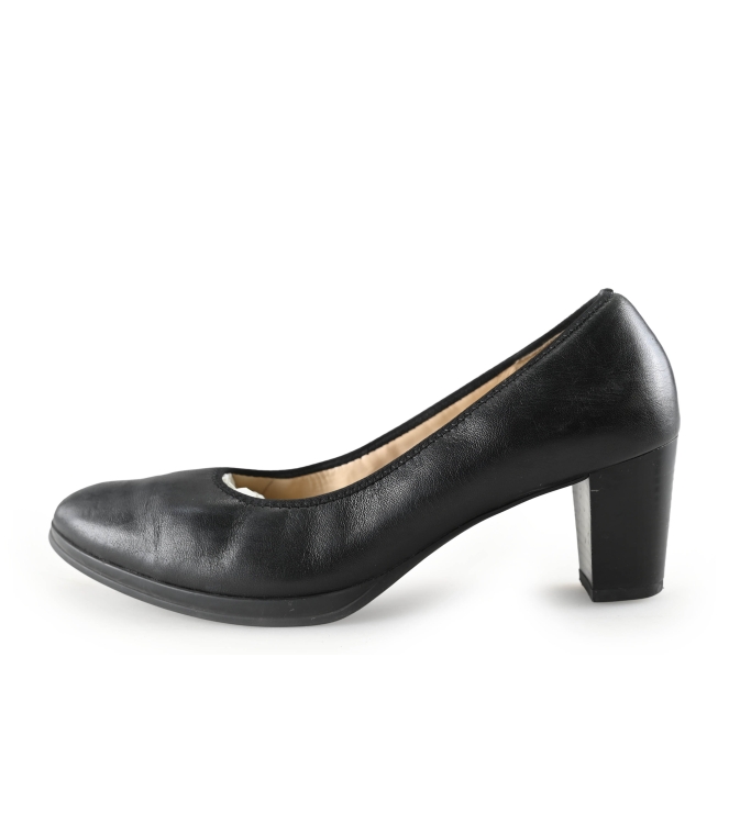 Ara Pumps