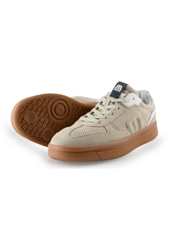 Maruti Sneakers