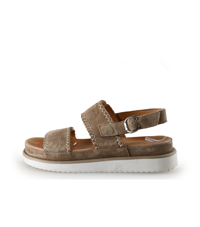 Ayana Sandalen
