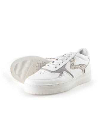 Maruti Sneakers