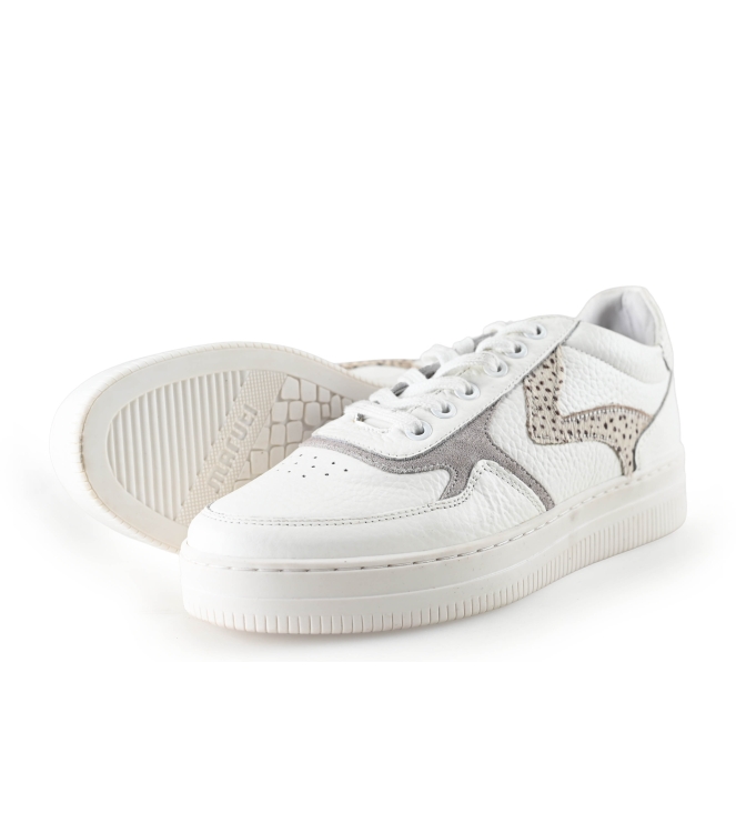 Maruti Sneakers