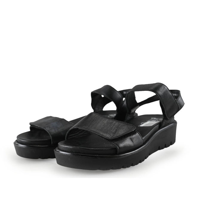 Ara Sandalen