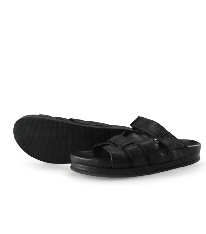 Nelson Slippers