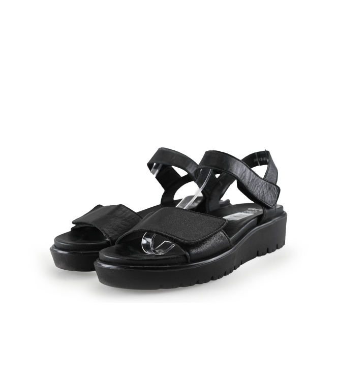 Ara Sandalen