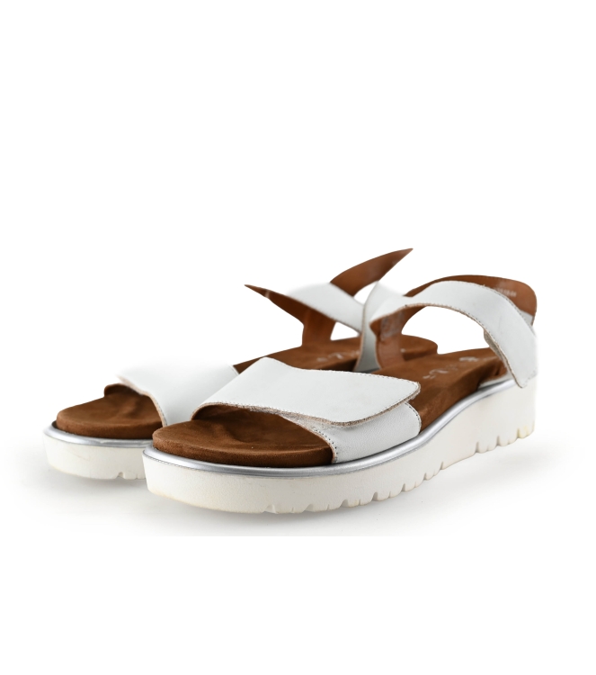Ara Sandalen