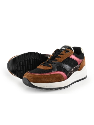 Maruti Sneakers