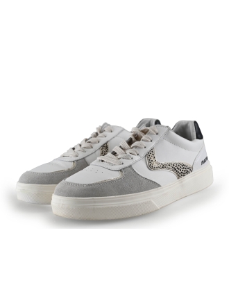Maruti Sneakers