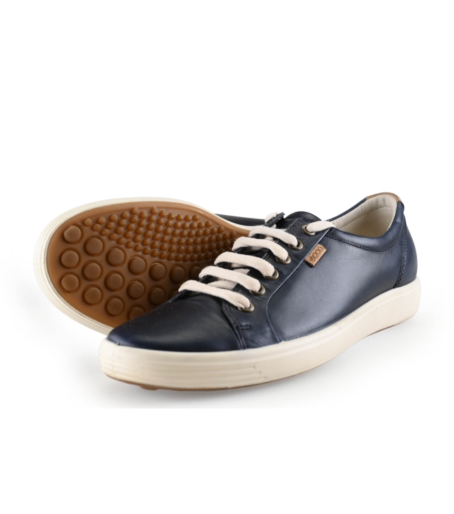 Ecco Sneakers