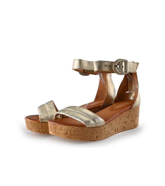 Ayana Sandalen