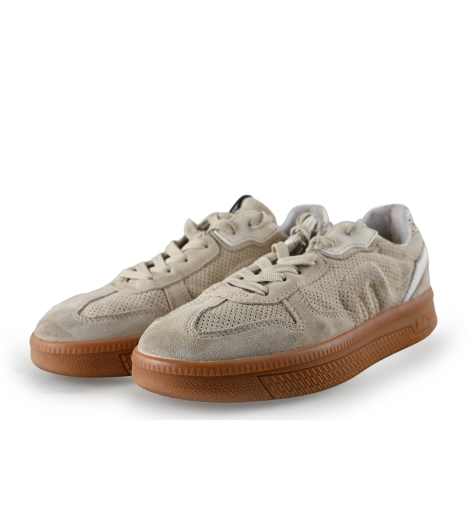 Maruti Sneakers