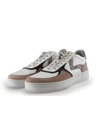 Maruti Sneakers