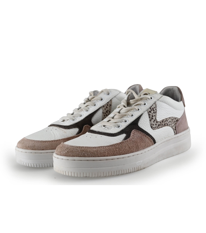 Maruti Sneakers