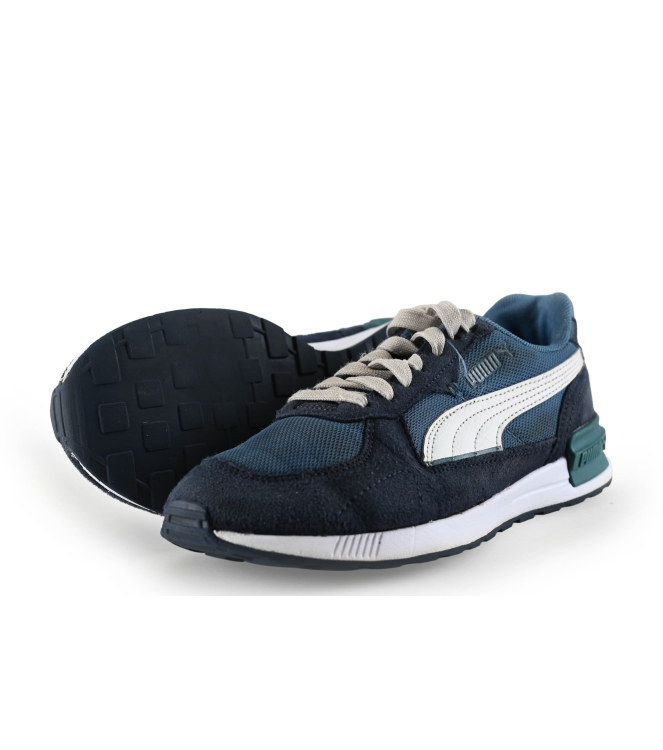 Puma Sneakers
