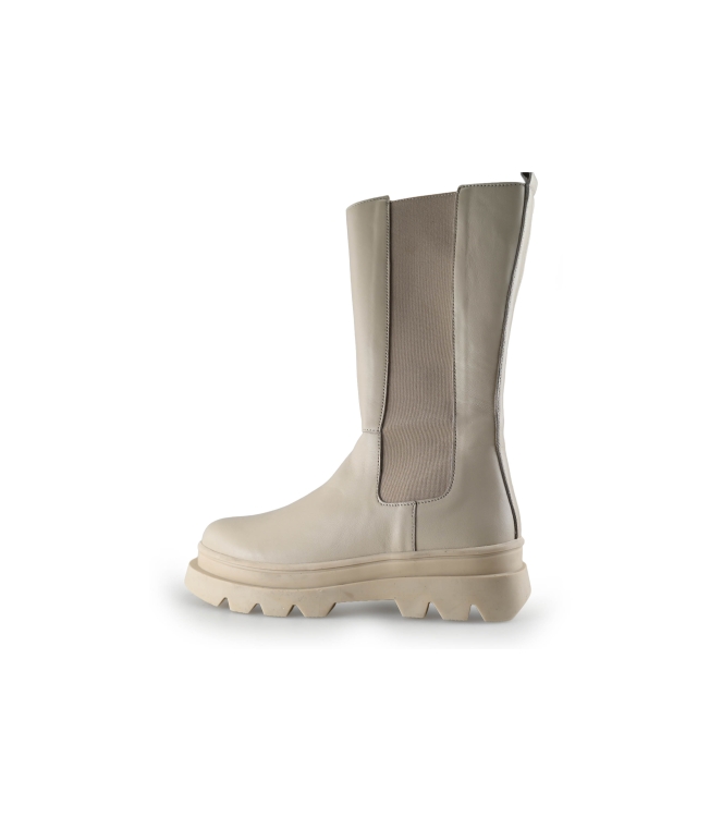 DSTRCT Chelsea boots