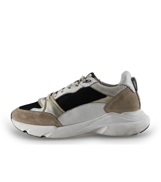 Maruti Sneakers