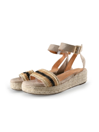 Ayana Sandalen