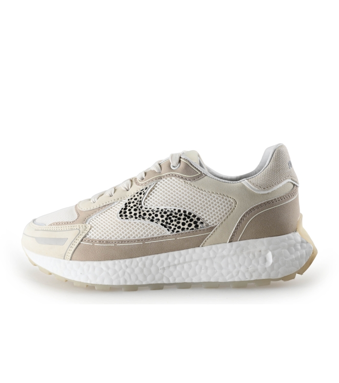 Maruti Sneakers