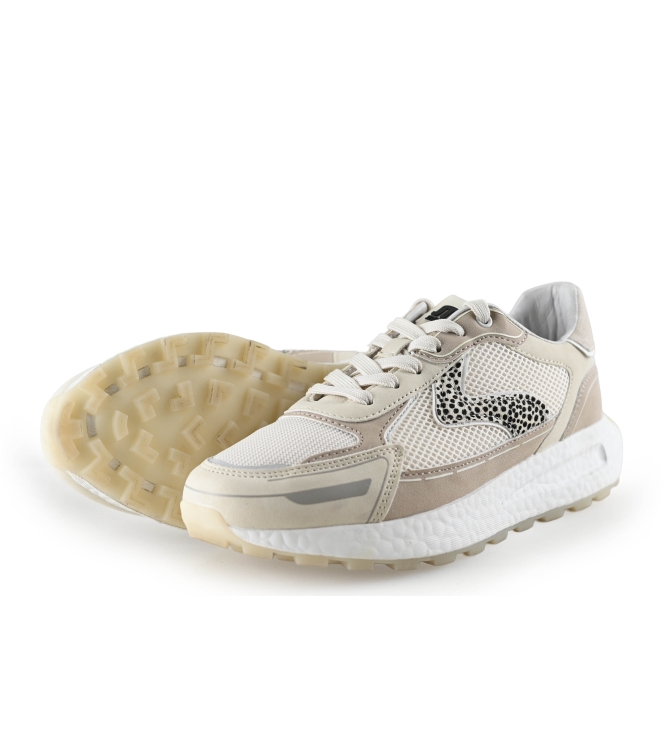 Maruti Sneakers