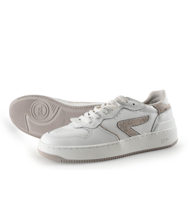 Hub Sneakers