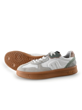 Maruti Sneakers