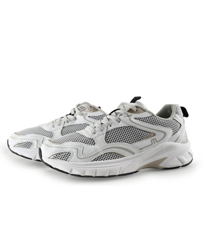 Maruti Sneakers