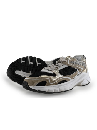 Maruti Sneakers