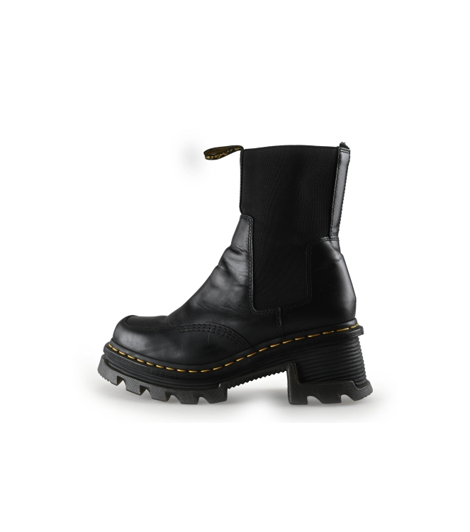 Dr Martens Chelsea boots