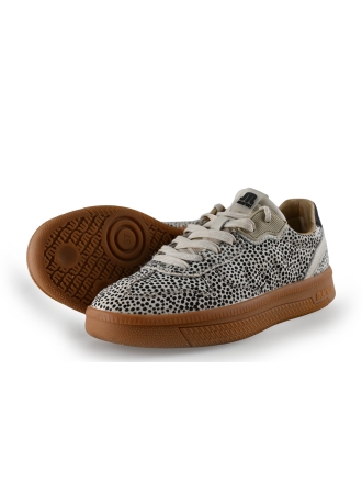 Maruti Sneakers