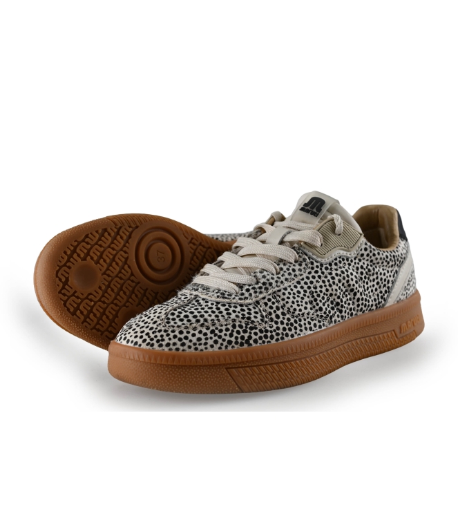 Maruti Sneakers