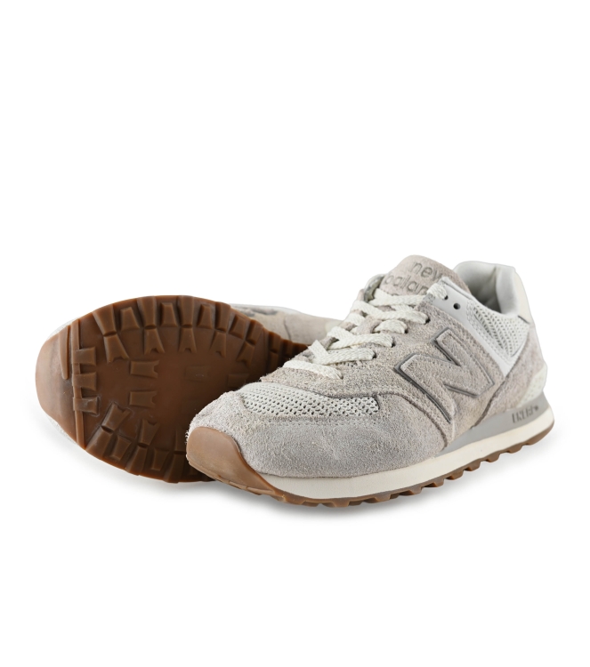 New Balance Sneakers