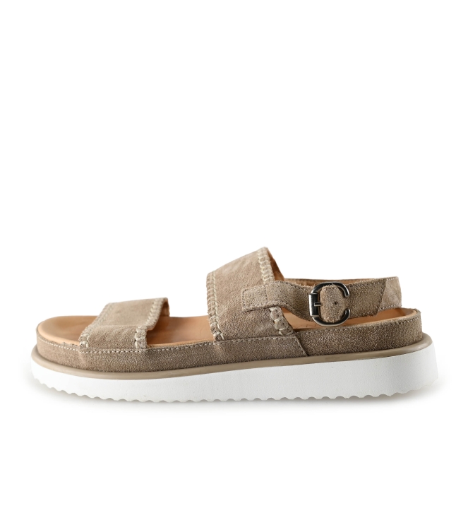 Ayana Sandalen