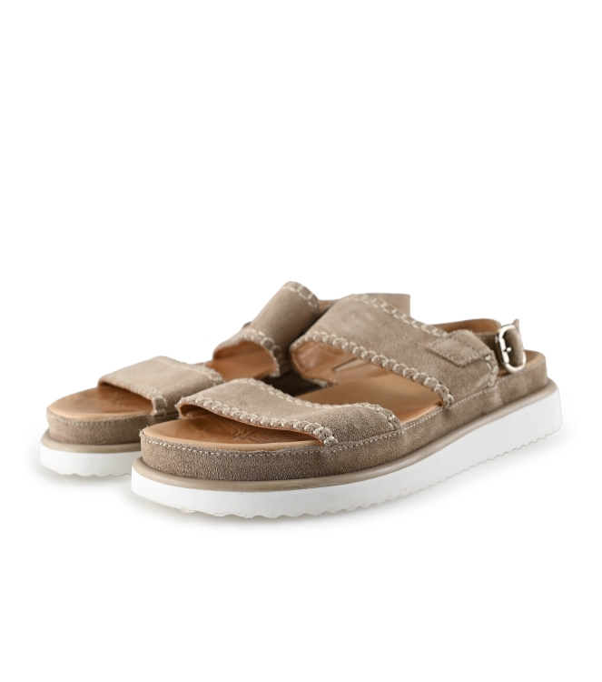 Ayana Sandalen