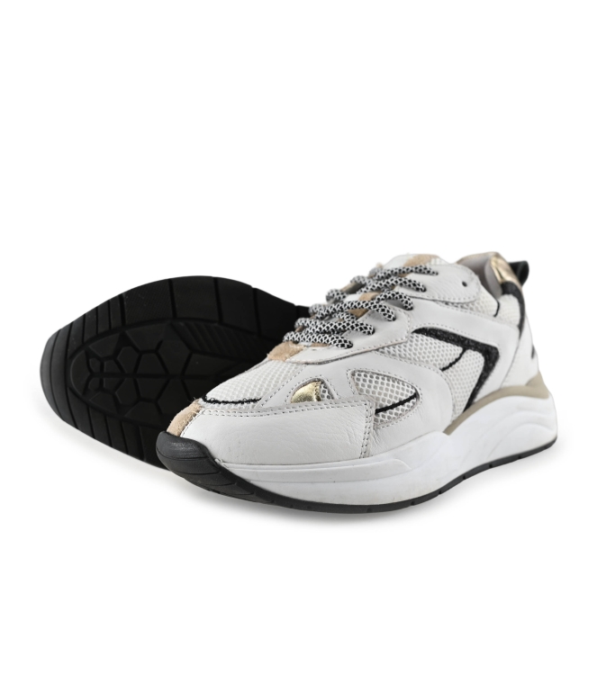 Omoda Sneakers