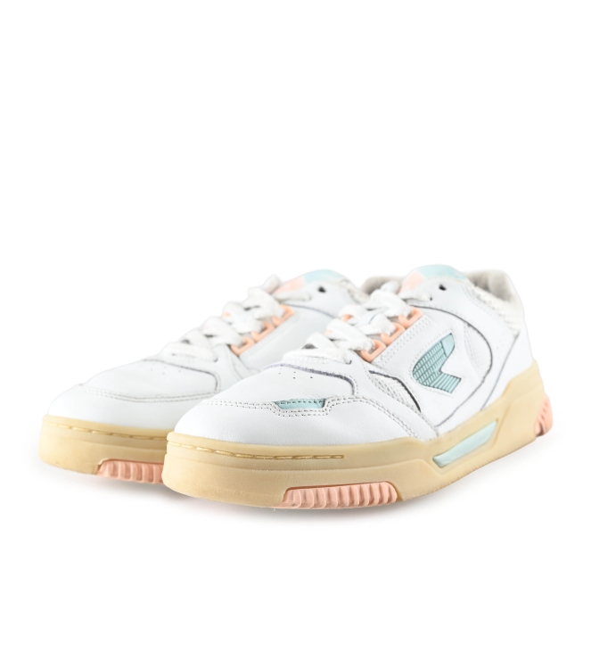 Hub Sneakers