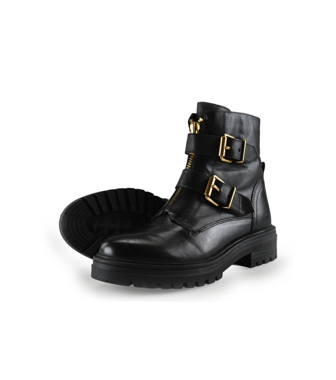 Omoda Boots
