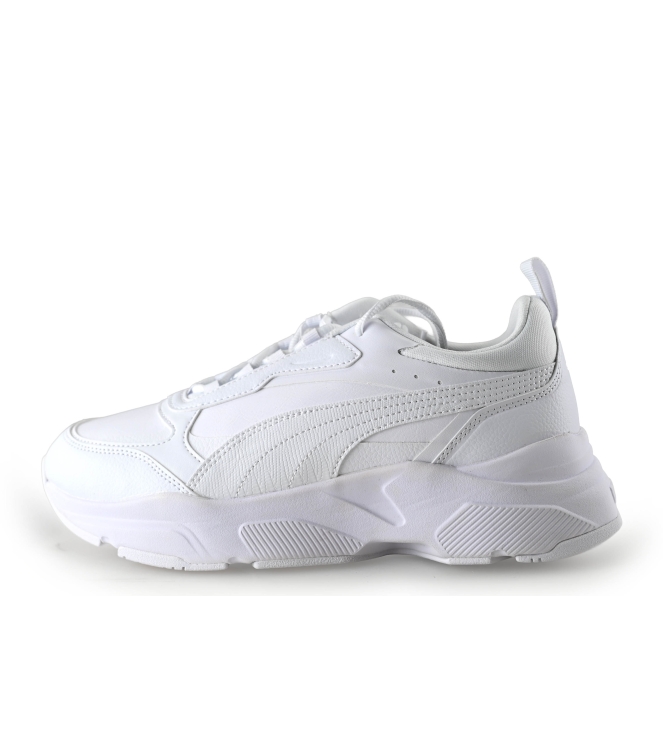 Puma Sneakers