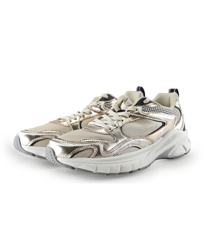 Maruti Sneakers