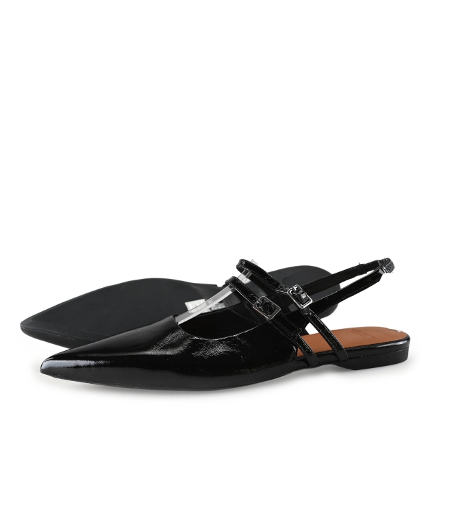 Vagabond Ballerina's