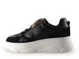 Omoda Sneakers