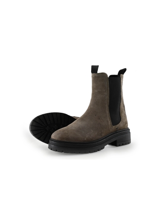 Maruti Chelsea boots