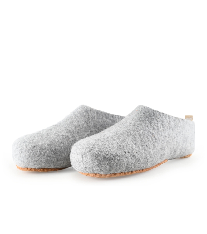 Vivobarefoot barefoot