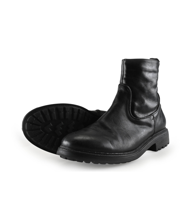 Stefano Lauran Enkellaarzen