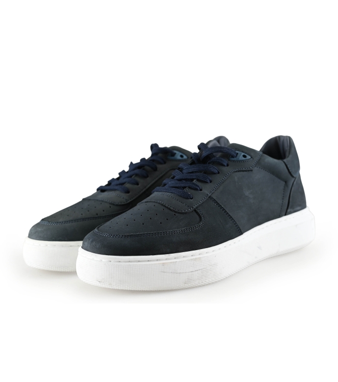 Manfield Sneakers