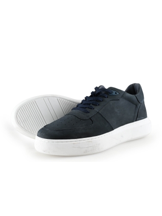 Manfield Sneakers