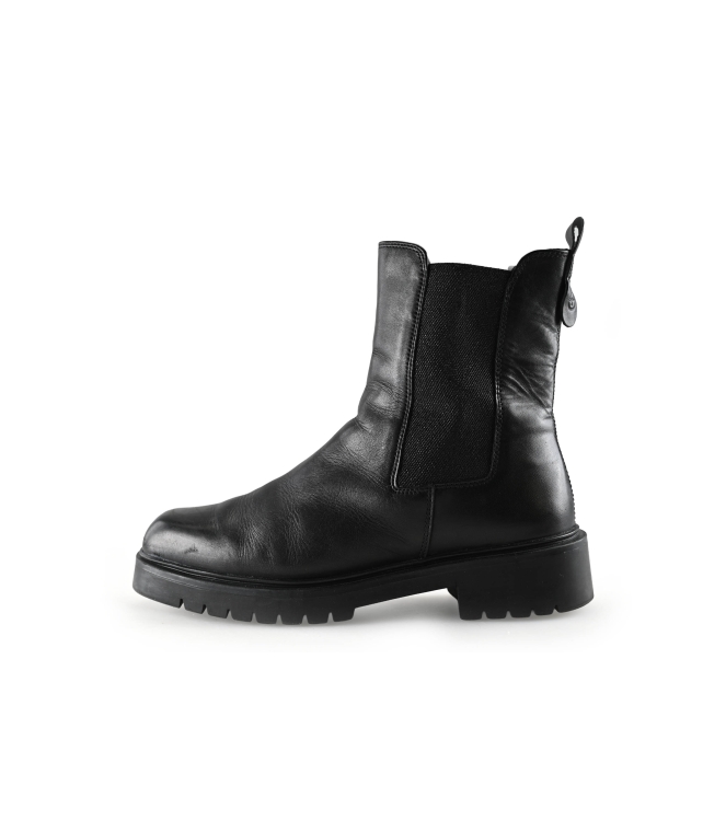 Tamaris Chelsea boots