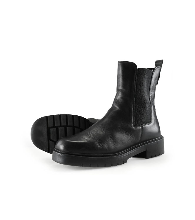 Tamaris Chelsea boots