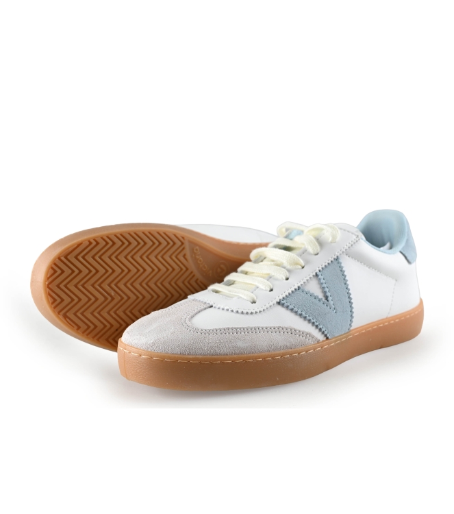 Victoria Sneakers