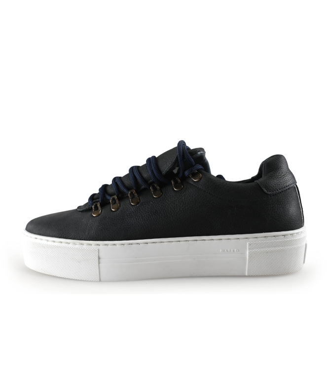 Manfield Sneakers